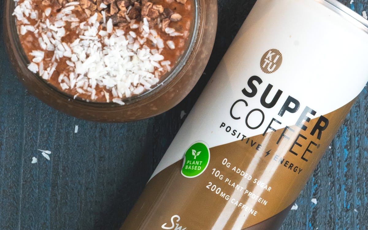 Satisfy your dessert cravings with this decadent double chocolate smoothie that’s free from added sugars!