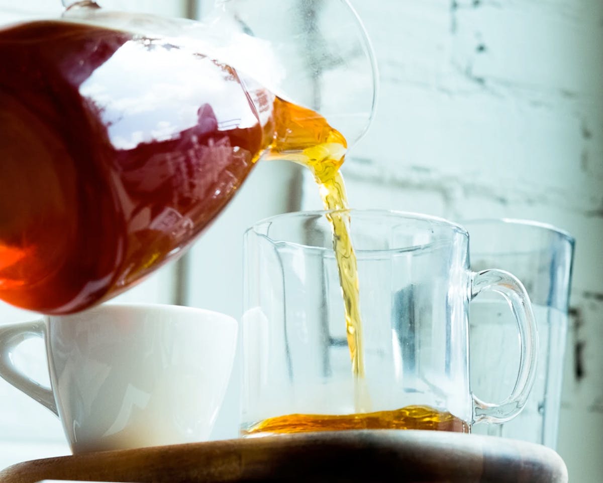 Low Carb Drinks: The Unofficial “Naughty And Nice” List